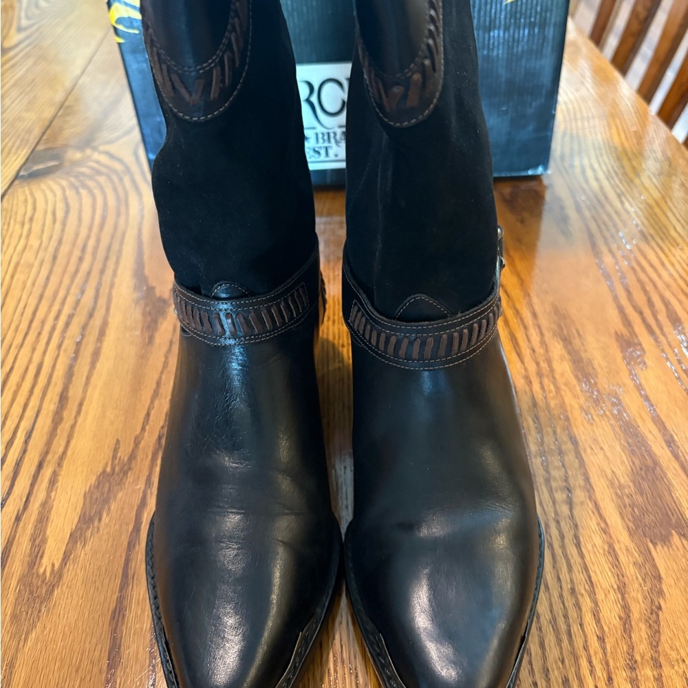 Vintage Circle S black vintage women’s cowboy boots, mesa black dk chocolate